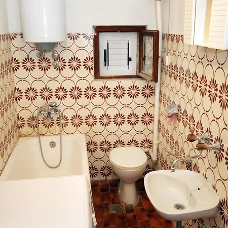 Daire Razanj 5945a Rogoznica (Sibenik-Knin)