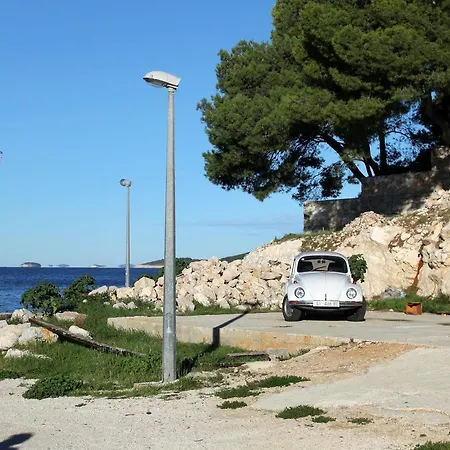 Razanj 5945a Rogoznica (Sibenik-Knin)