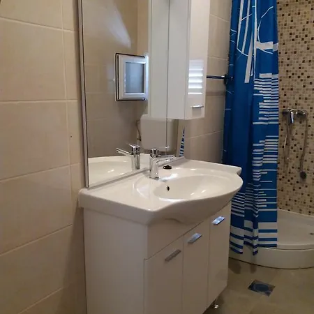 Razanj 5945a Daire *